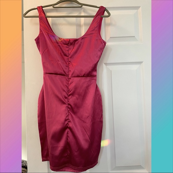 NWT Satin misguided cut out mini dress. Size US 2. - Picture 2 of 3